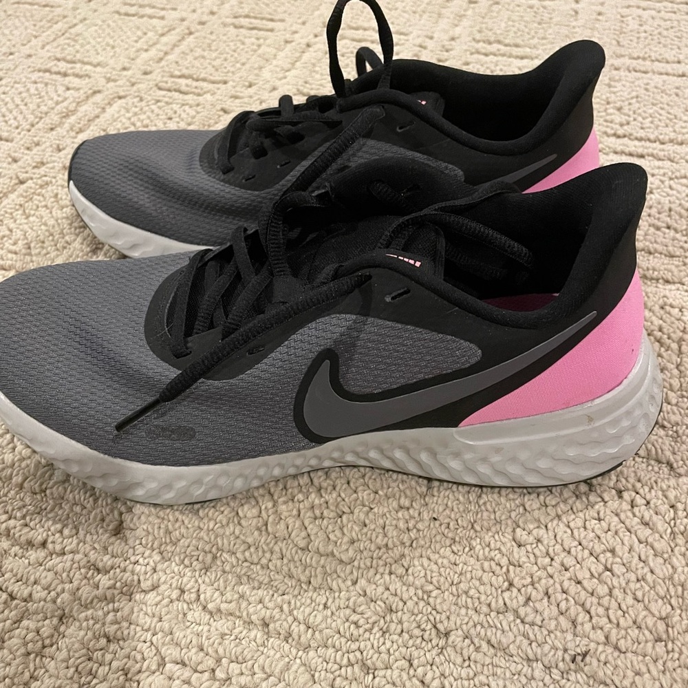 Nike Revolution size 10, worn once